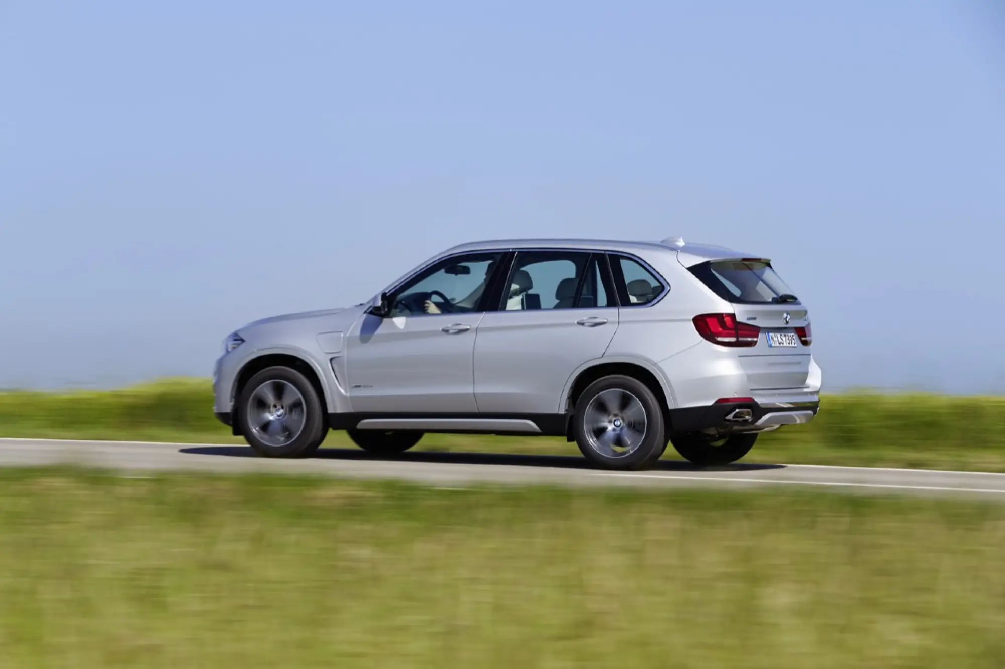 BMW X5 con sistema eDrive - 53