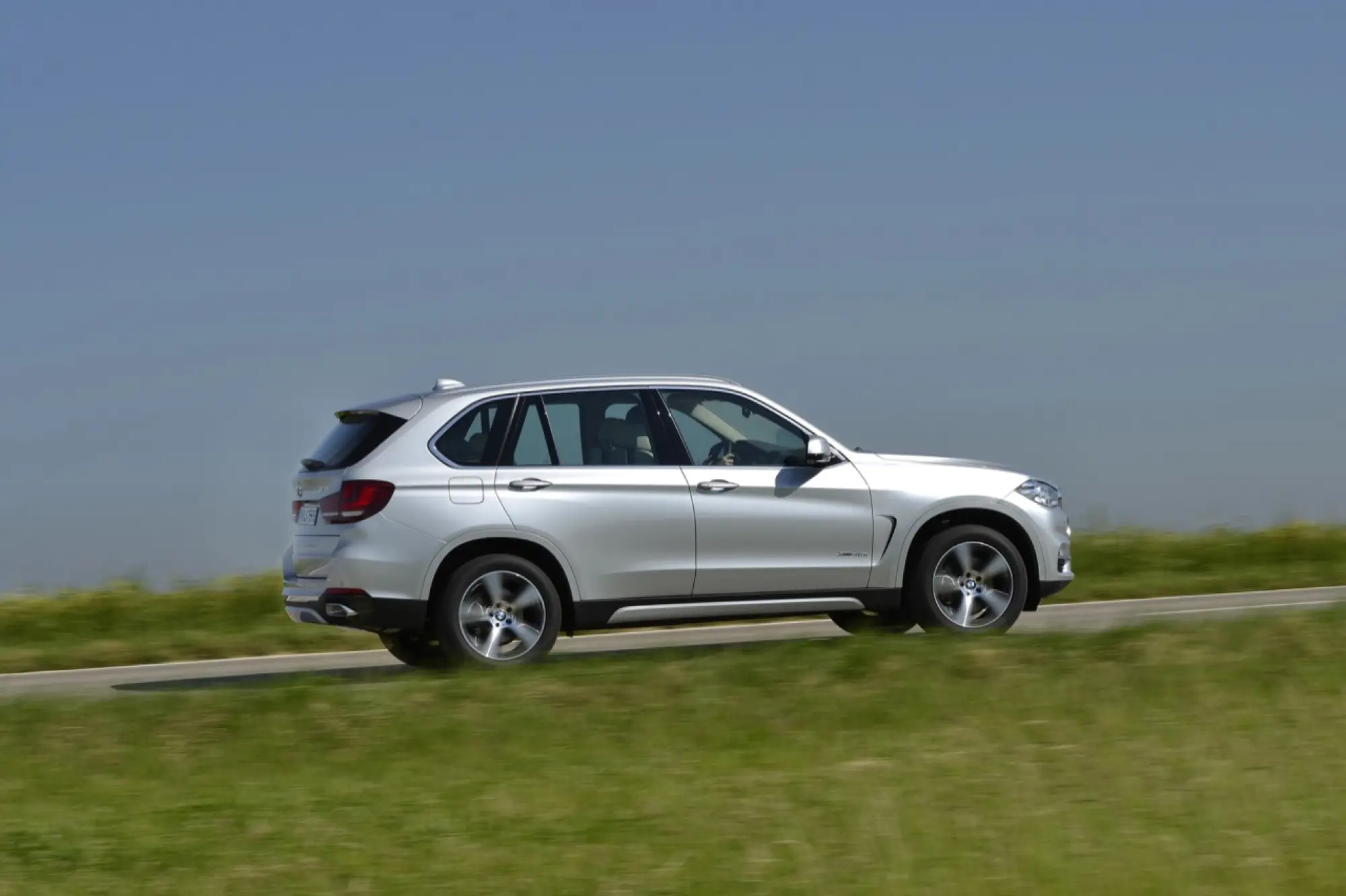 BMW X5 con sistema eDrive - 54