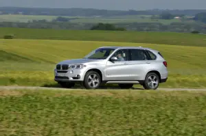 BMW X5 con sistema eDrive - 68