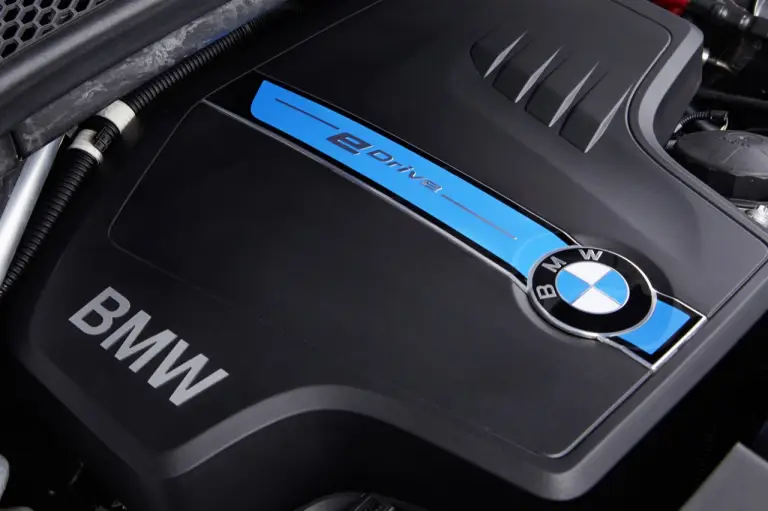 BMW X5 con sistema eDrive - 97
