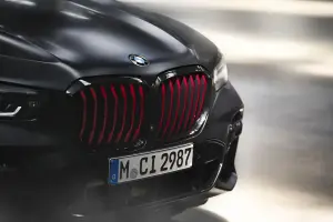 BMW X5 e X6 Black Vermilion - X7 Frozen Black Metallic