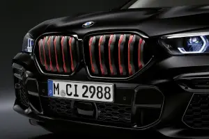 BMW X5 e X6 Black Vermilion - X7 Frozen Black Metallic