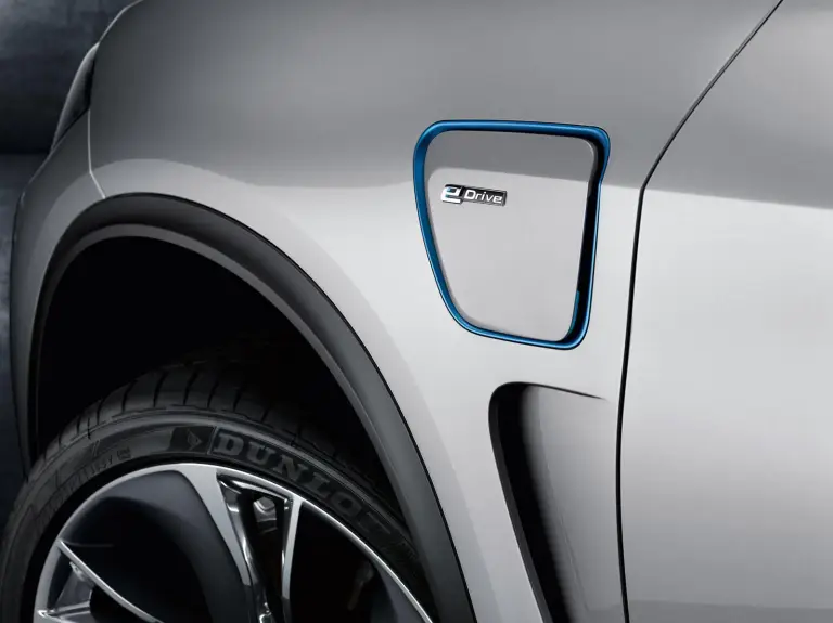 BMW X5 eDrive Concept - 7