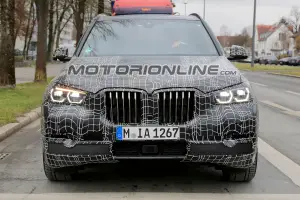 BMW X5 foto spia 1 dicembre 2017