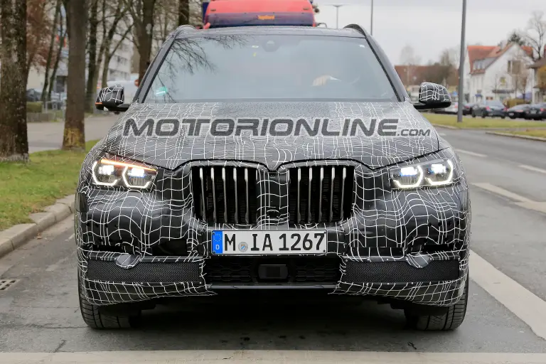 BMW X5 foto spia 1 dicembre 2017 - 1