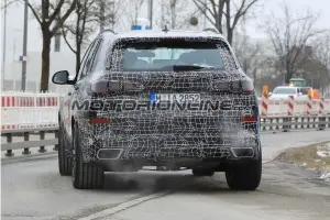 BMW X5 foto spia 3 Aprile 2018