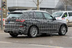 BMW X5 foto spia 3 Aprile 2018 - 17