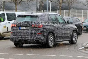 BMW X5 foto spia 3 Aprile 2018