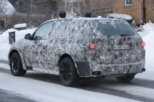 BMW X5 - foto spia (gennaio 2016)