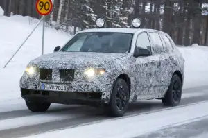 BMW X5 - foto spia (gennaio 2016)