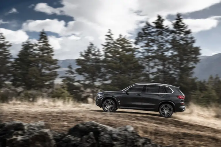 BMW X5 Li - Foto - 6