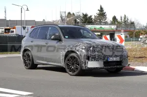 BMW X5 M 2023 - Foto Spia 12-04-2022 - 13