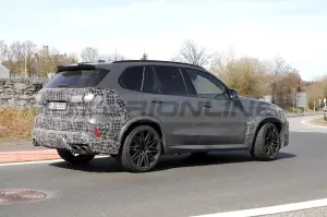 BMW X5 M 2023 - Foto Spia 12-04-2022 - 17