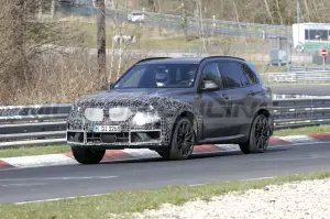 BMW X5 M 2023 - Foto Spia 12-04-2022 - 18