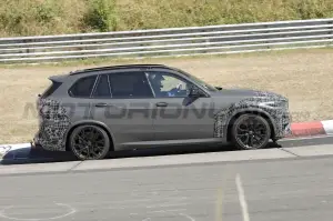 BMW X5 M 2023 - Foto Spia 12-08-2022 - 9
