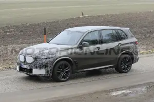 BMW X5 M 2023 - Foto Spia 20-01-2022 - 1