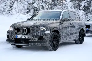 BMW X5 M MY 2019 foto spia 6 febbraio 2018 - 10