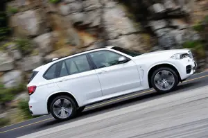 BMW X5 M50d 2013 - Foto ufficiali