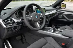 BMW X5 M50d 2013 - Foto ufficiali