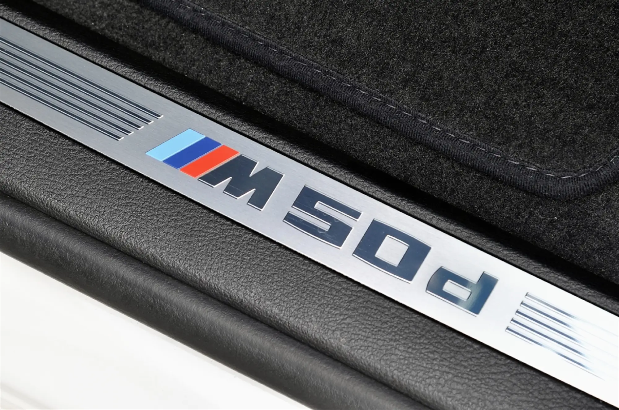 BMW X5 M50d 2013 - Foto ufficiali - 27