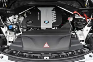 BMW X5 M50d 2013 - Foto ufficiali