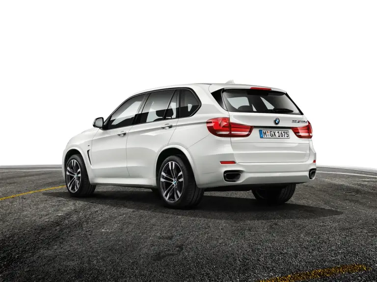 BMW X5 M50d 2013 - Foto ufficiali - 38