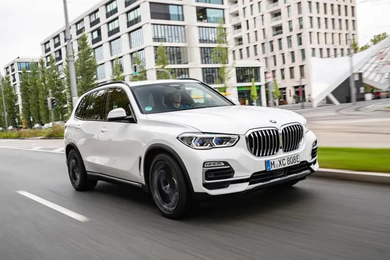 BMW X5 PHEV - 38