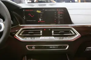 BMW X5 - Salone di Parigi 2018