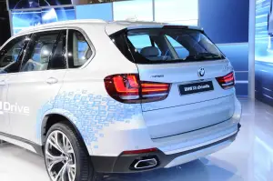 BMW X5 xDrive40e - Salone di Shanghai 2015 - 17