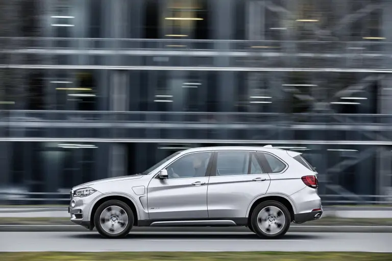 BMW X5 xDrive40e - 10