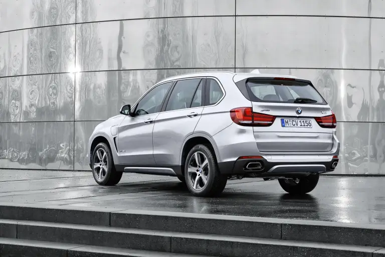 BMW X5 xDrive40e - 22