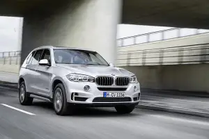 BMW X5 xDrive40e - 25