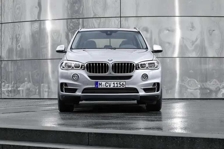 BMW X5 xDrive40e - 26