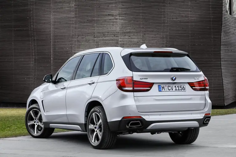 BMW X5 xDrive40e - 31