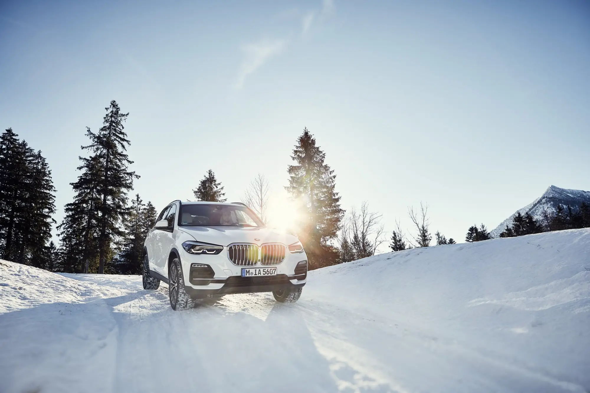 BMW X5 xDrive45e - 16