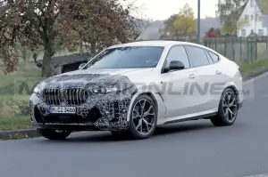 BMW X6 2023 - Foto Spia 21-10-2022 - 1