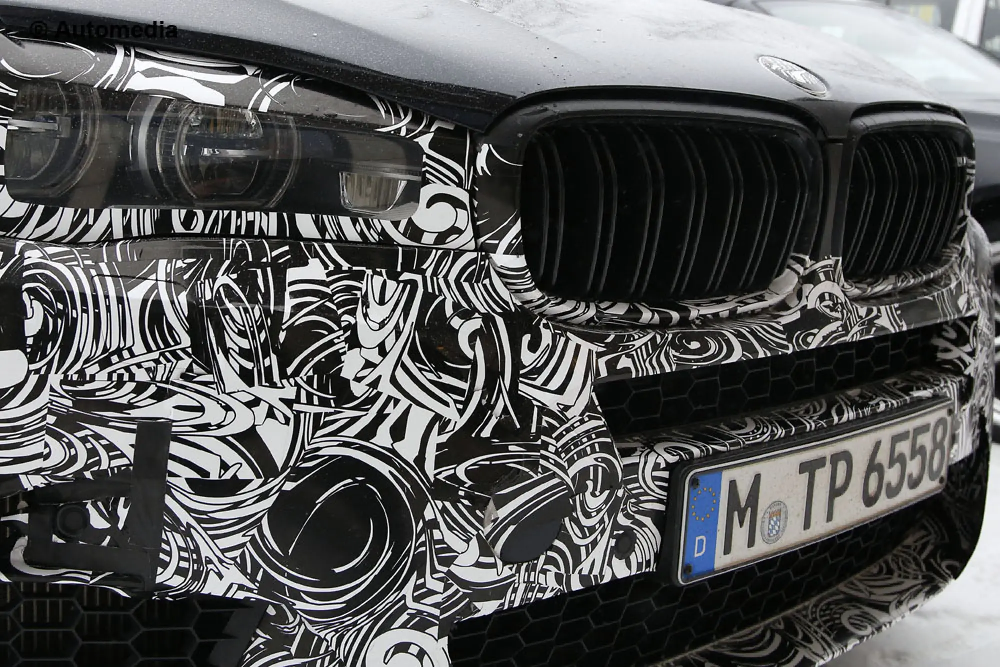 BMW X6 M 2015 - Foto spia 13-02-2014 - 12