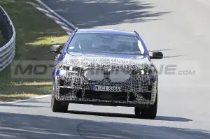 BMW X6 M 2023 - Foto Spia 25-08-2022 - 11