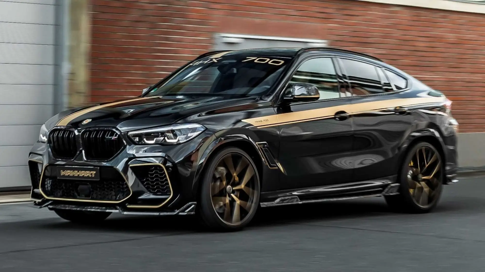 BMW X6 M Competition Manhart - Foto - 1