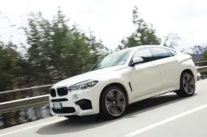 BMW X6 M - Prova su strada 2016