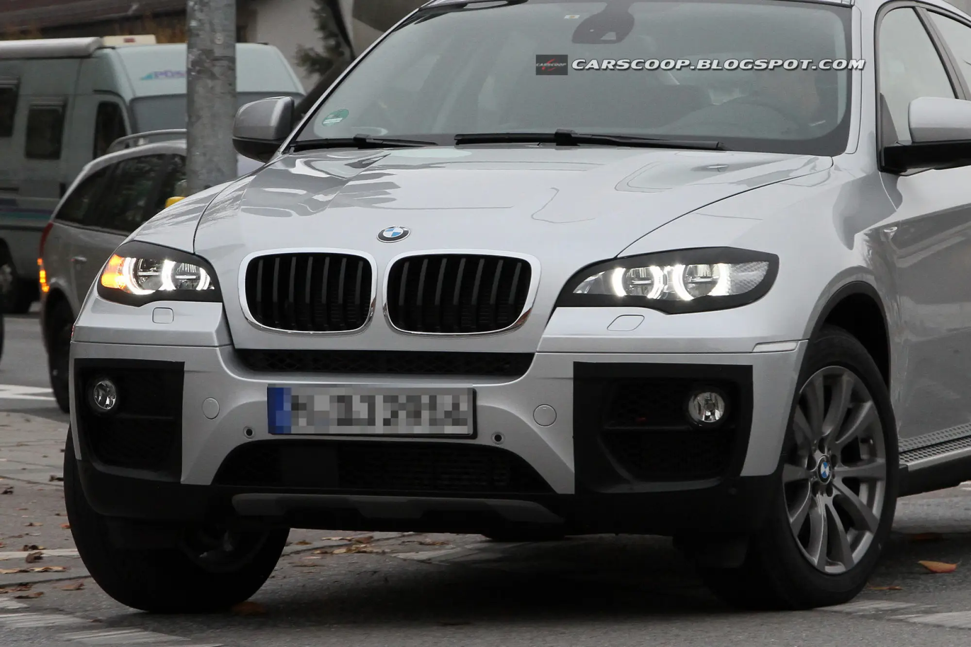 BMW X6 rest foto spia - 3