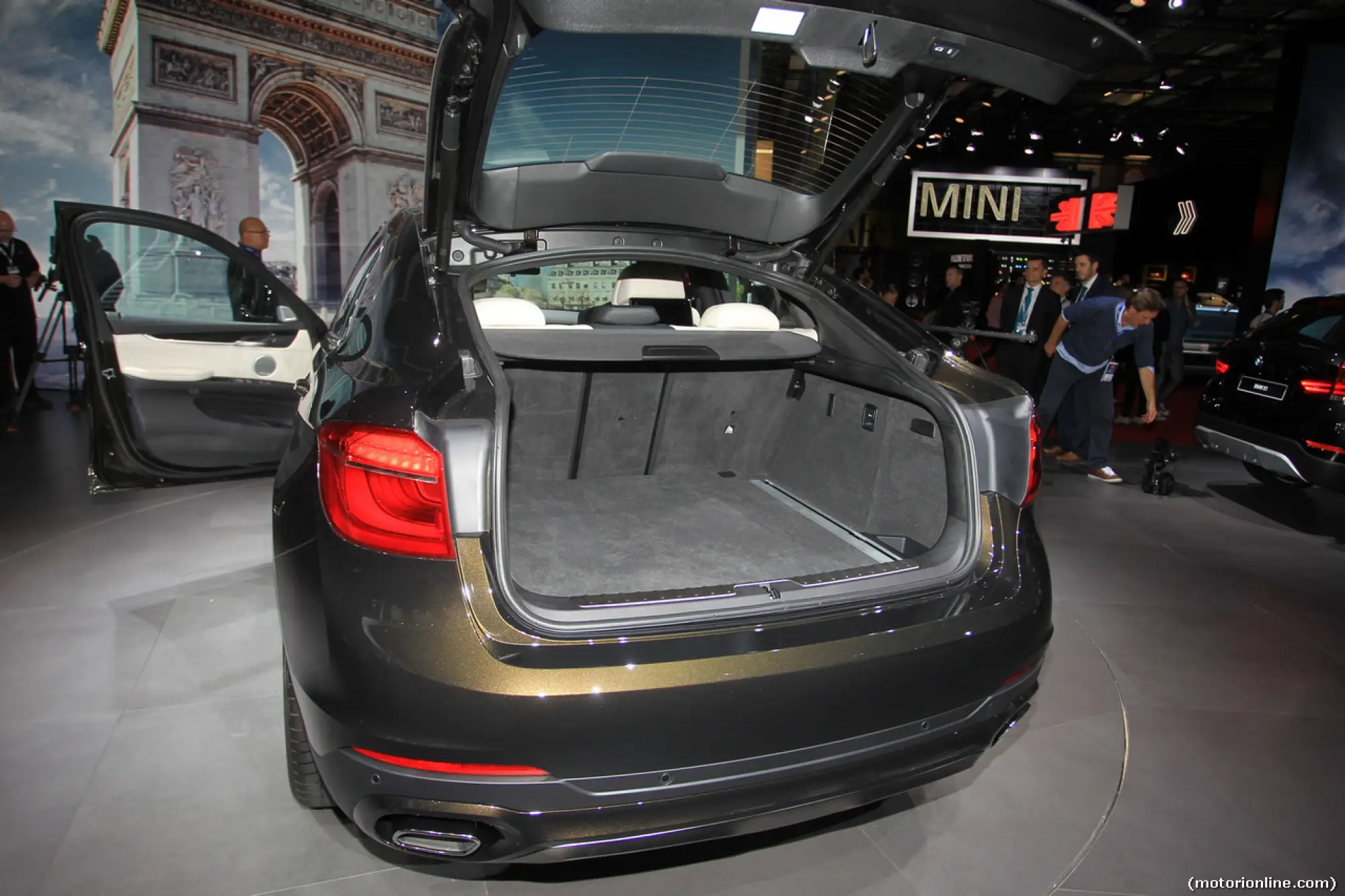 BMW X6 - Salone di Parigi 2014 - 10