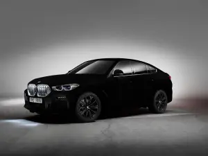 BMW X6 Vantablack - 26