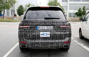 BMW X7 2022 - Foto spia 22-07-2021 - 6