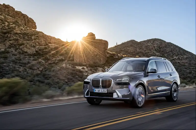 BMW X7 2023 - Foto - 97