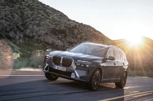 BMW X7 2023 - Foto - 100