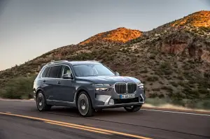 BMW X7 2023 - Foto - 109