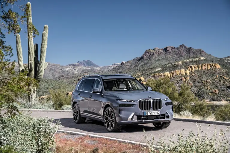 BMW X7 2023 - Foto - 112