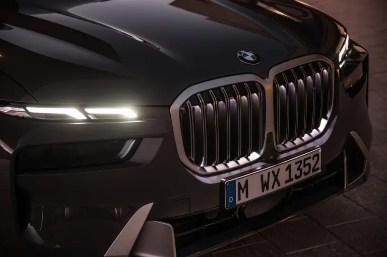 BMW X7 2023 - Foto - 138