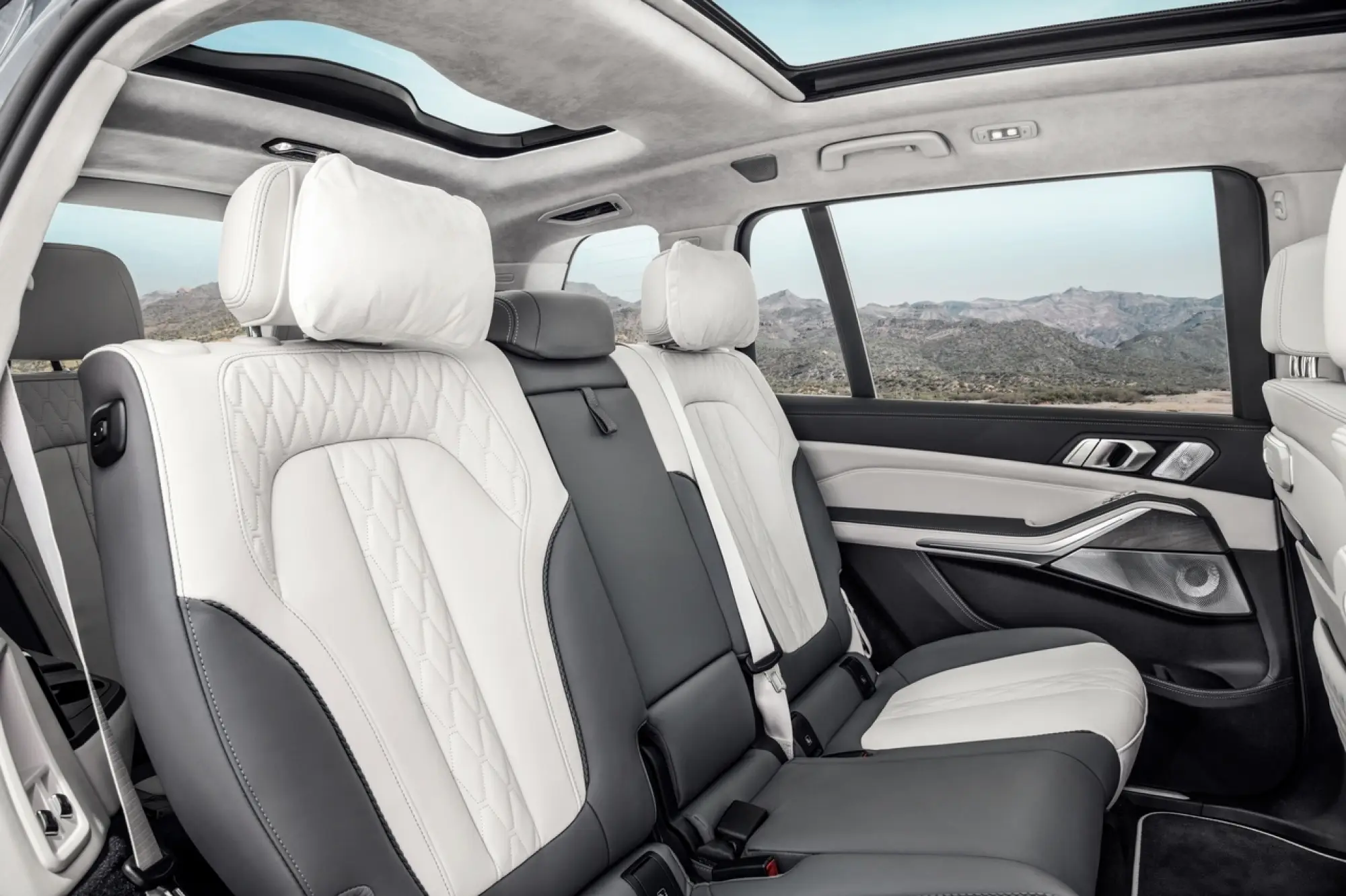 BMW X7 2023 - Foto - 147